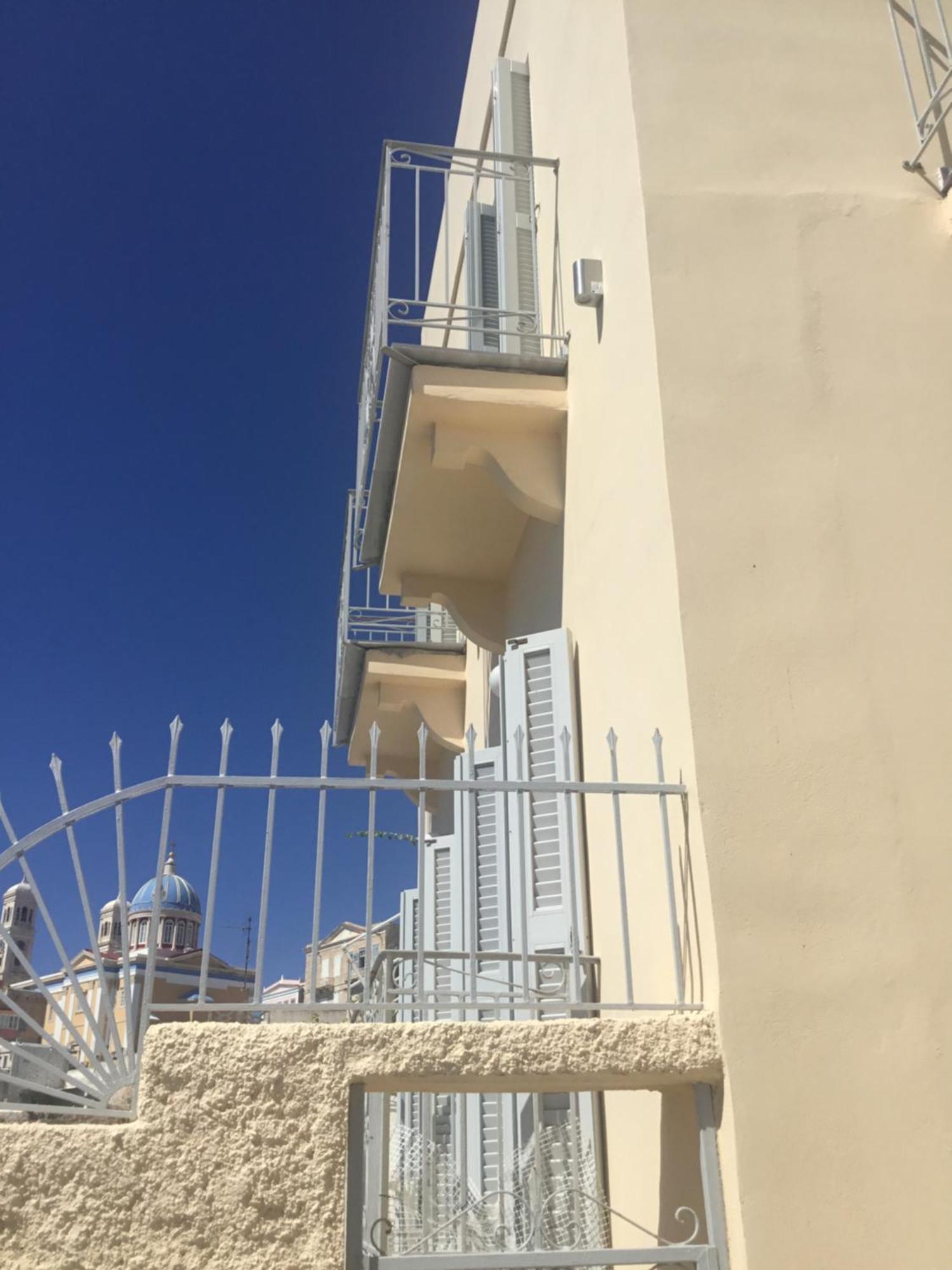 Seaside Serenade 1, Suite Ermoupoli Luaran gambar